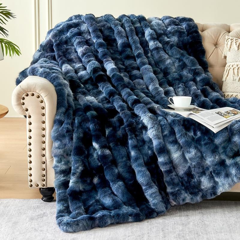 Fluffy Faux Fur Throw Blanket for Couch Sofa Bed, Cozy Soft Plush Faux Rabbit Fur Throw, Thick Warm Fuzzy Home Living Room Decorative Blanket, Gifts for Women & Men - Love All Things Home