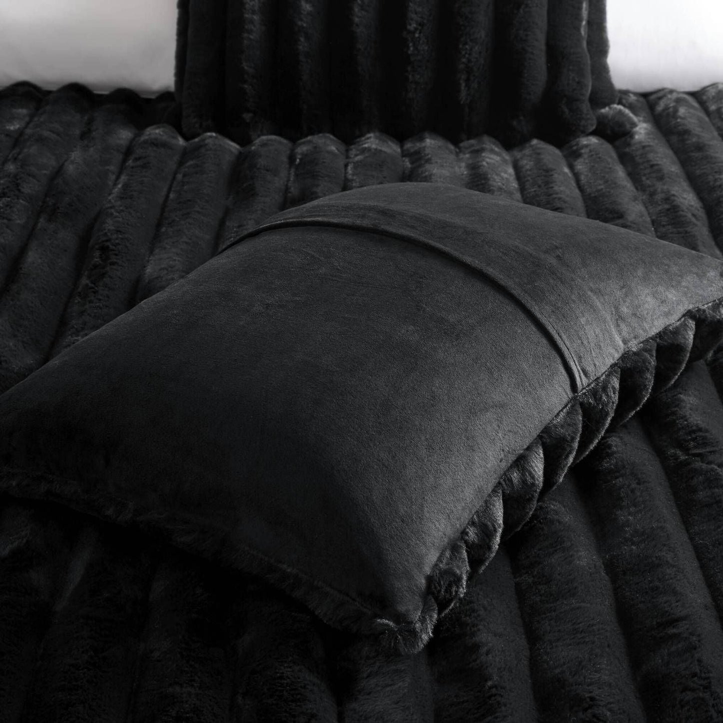 3 PCS King Ultrasoft Faux Fur Ribbed Comforter Set Black - Love All Things Home
