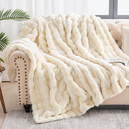 Fluffy Faux Fur Throw Blanket for Couch Sofa Bed, Cozy Soft Plush Faux Rabbit Fur Throw, Thick Warm Fuzzy Home Living Room Decorative Blanket, Gifts for Women & Men - Love All Things Home