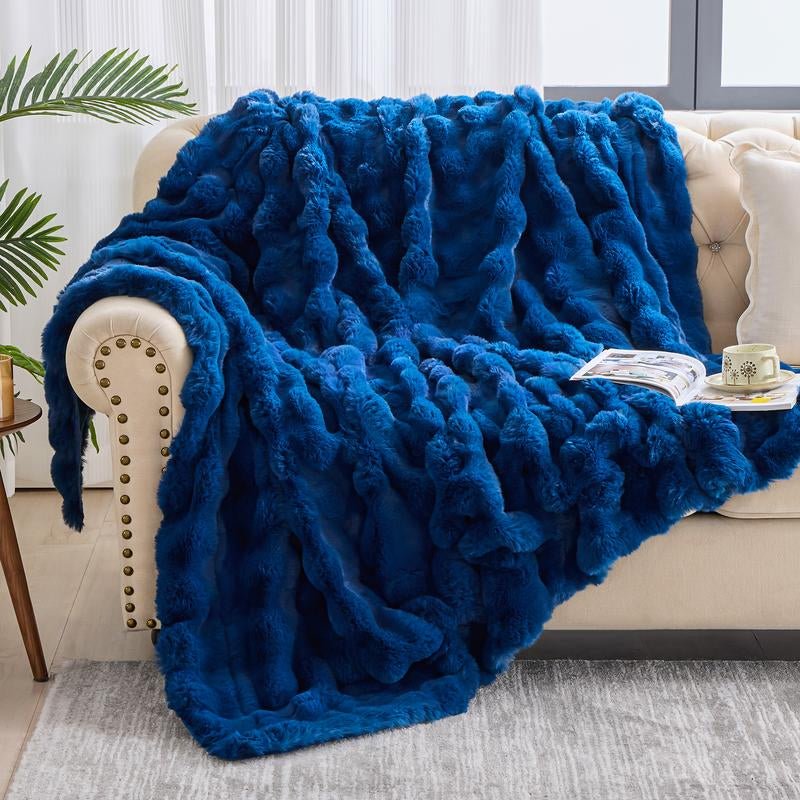 Fluffy Faux Fur Throw Blanket for Couch Sofa Bed, Cozy Soft Plush Faux Rabbit Fur Throw, Thick Warm Fuzzy Home Living Room Decorative Blanket, Gifts for Women & Men - Love All Things Home