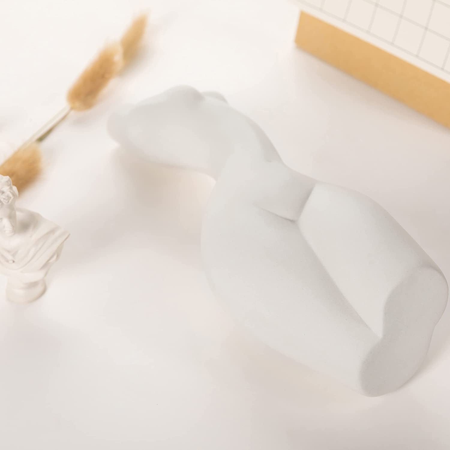 Zii Body Vase Female Body Boho for Decor Minimalist Elegance Zii Body Vase Female Body Boho for Decor Minimalist Elegance